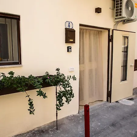 Scillo House Appartamento