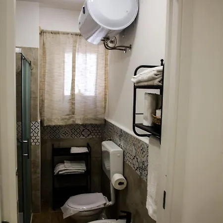 Scillo House Apartment *